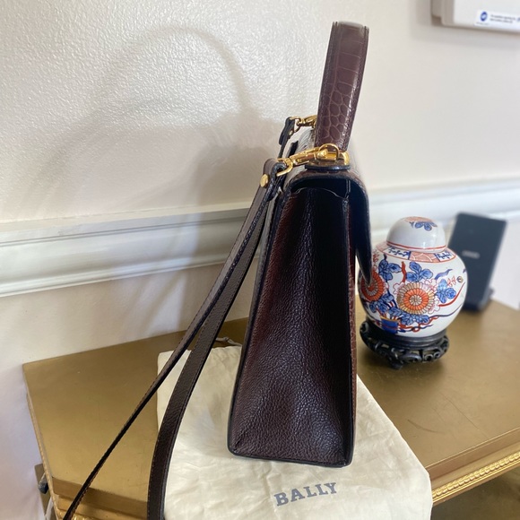 Authentic Bally Brown and Burgendy leather Hand / Crossbody Bag - Picture 8 of 13